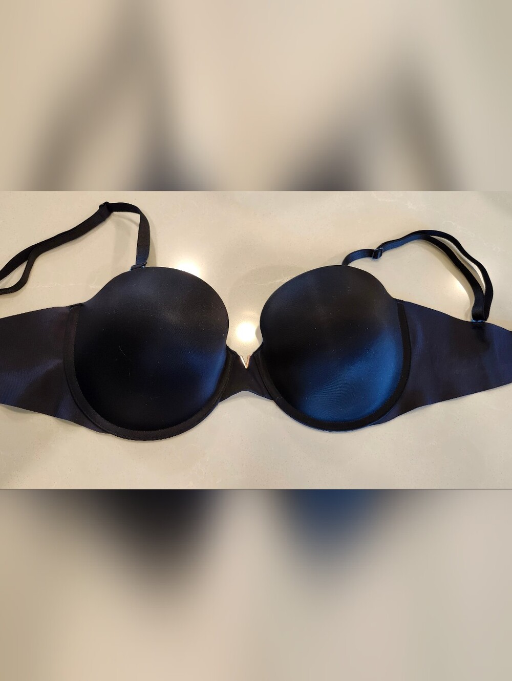 NWOT Victoria's Secret Multi Way Strapless Bra